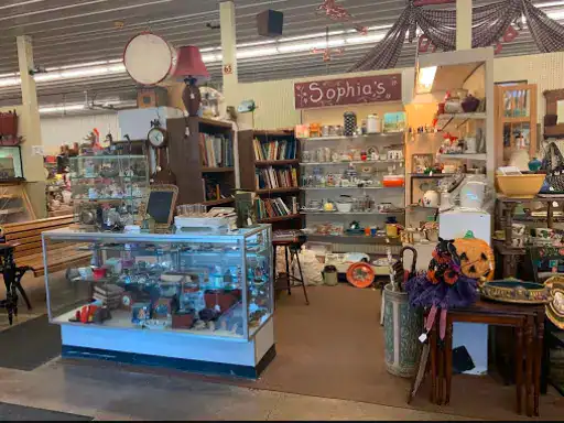 Winter Jewelry shop in Williamsville offers unique jewelry and gifts that make the store feel fun, welcoming, and special.